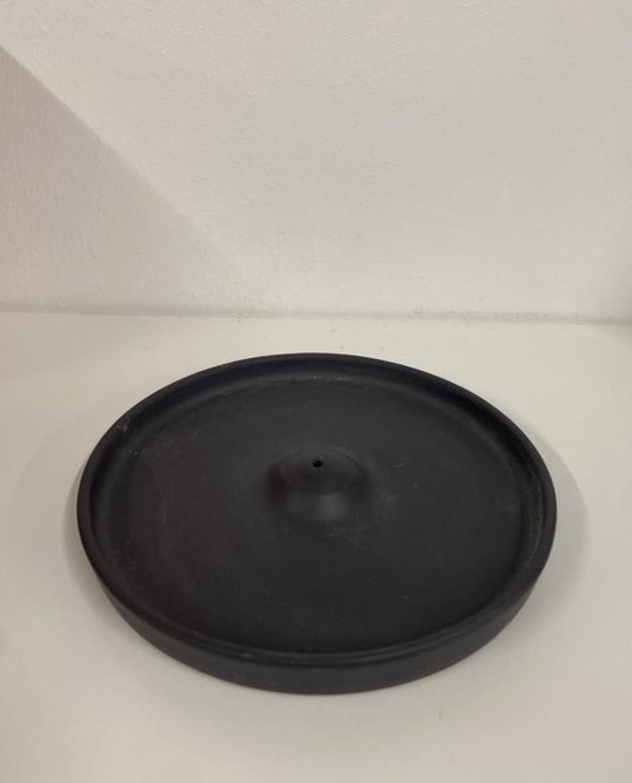 Beaumont Organic Ceramic Incense Plate In Graphite Black