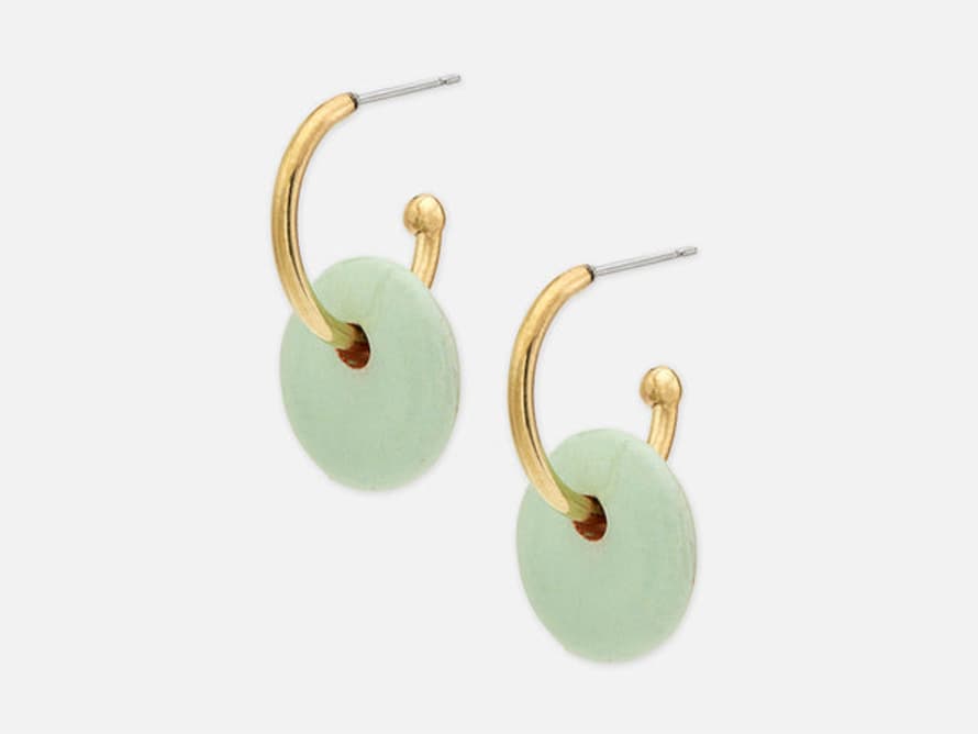 EL PUENTE Rounded Stud Earrings With Ceramic Pendant // Gold-mint