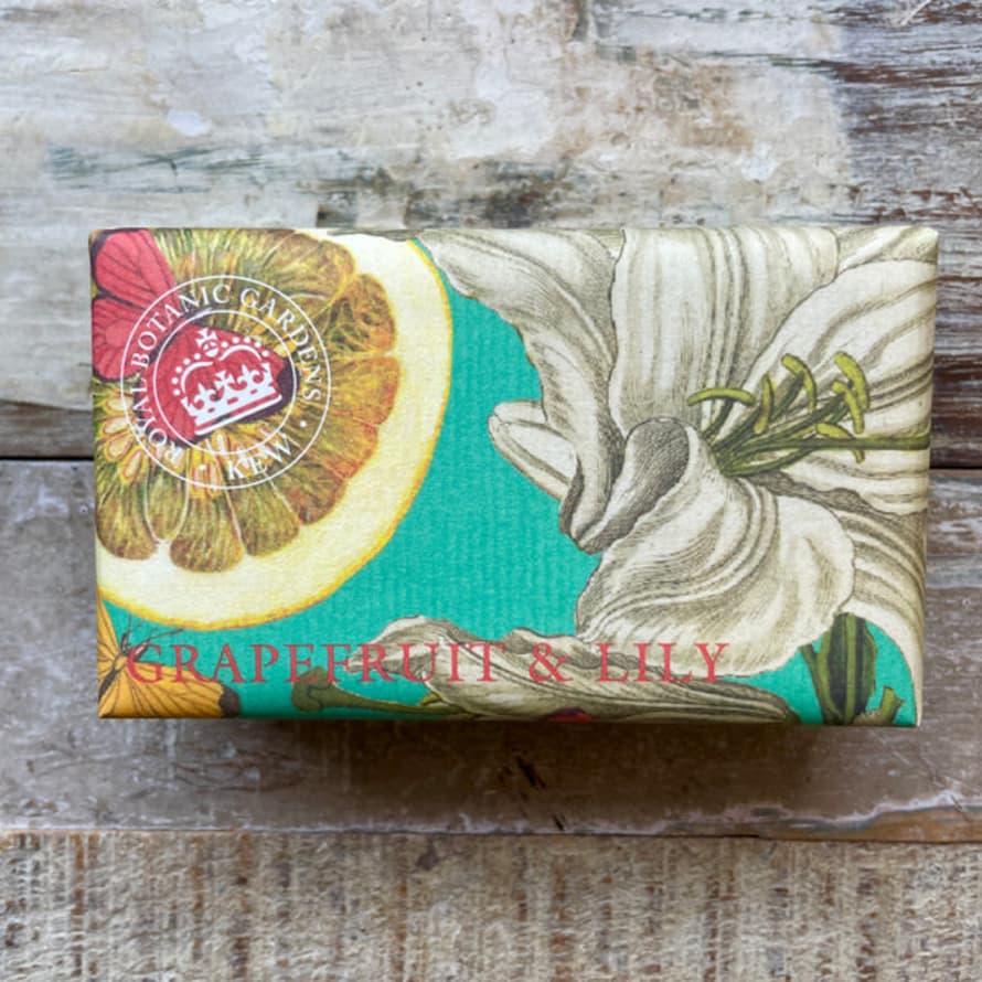 The English soap company Kew Soap - Grapefruit & Lily