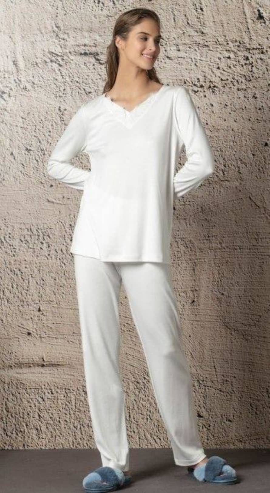 Iora 23510 Pyjama In Winter White