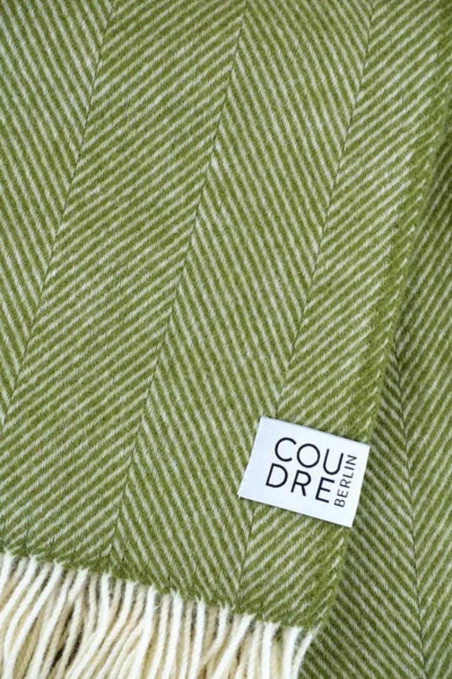  Coudre Berlin  Herringbone Wool Throw | Moss Green