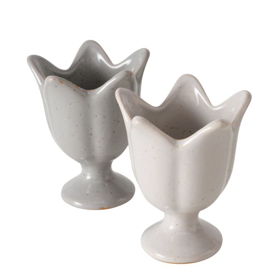 &Quirky Flower Egg Cup : Light Grey or Grey