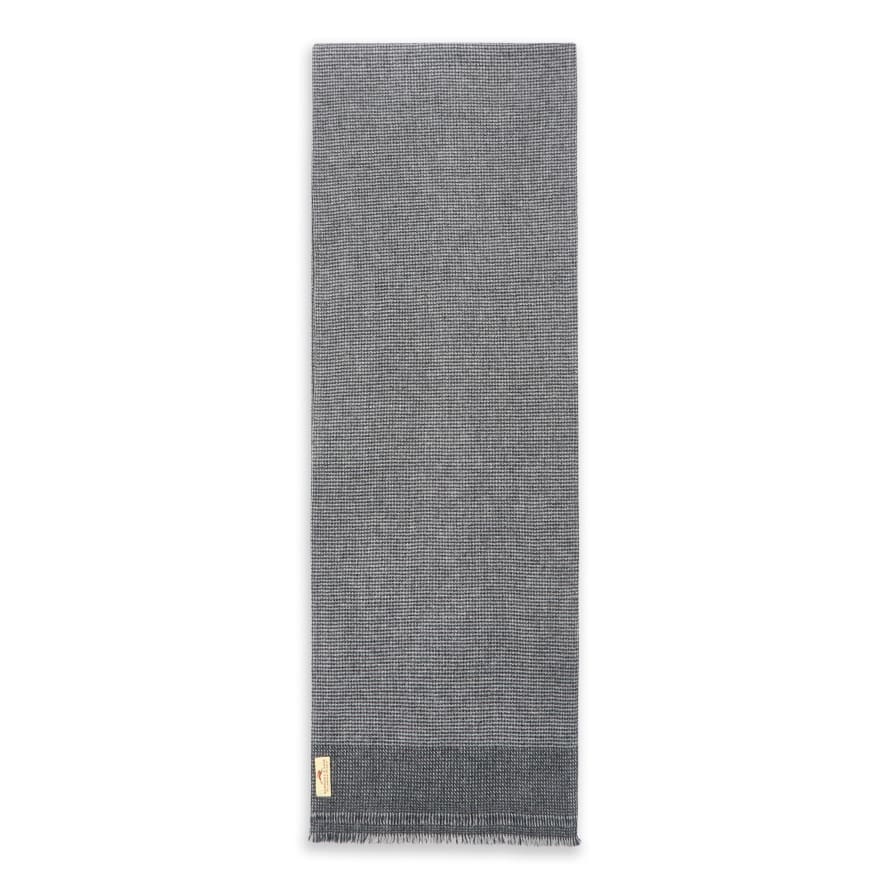 Burrows & Hare  Cashmere & Merino Wool Scarf - Grey Houndstooth