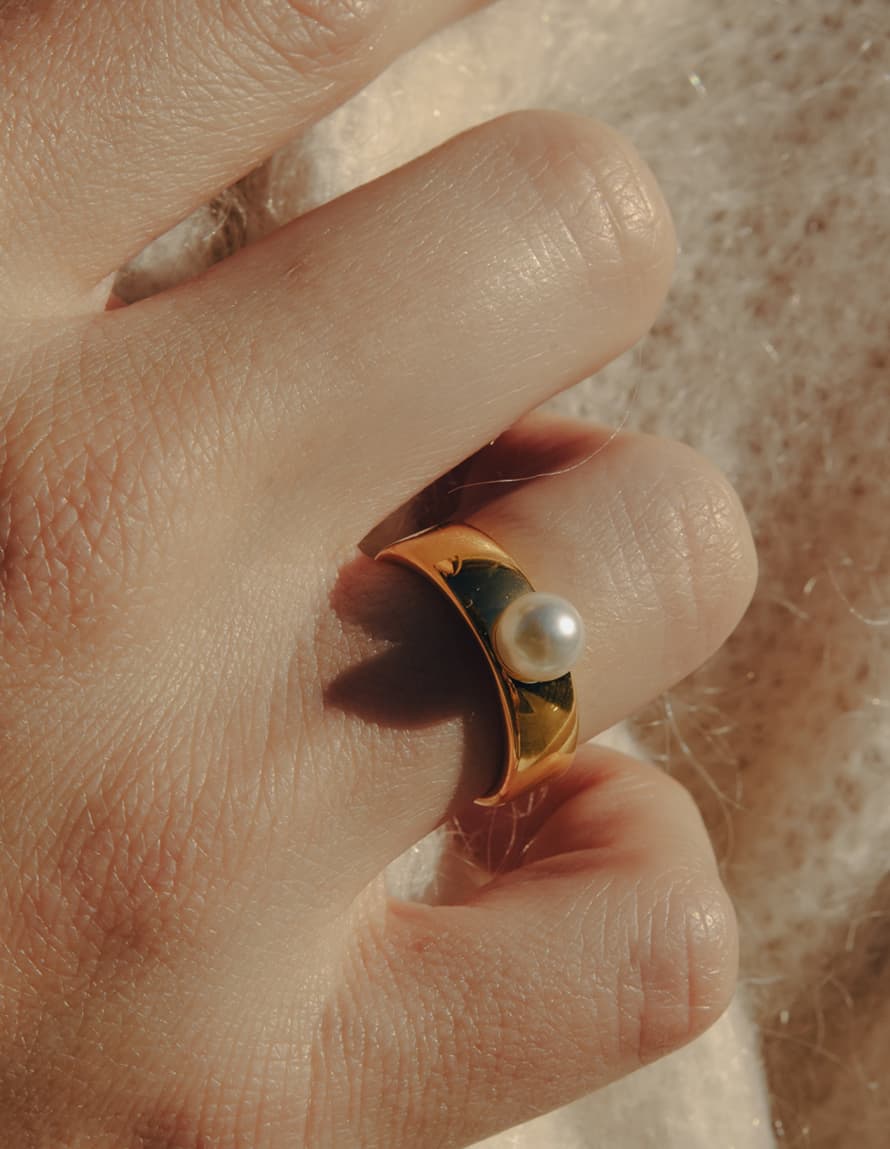 Nordic Muse Gold Pearl Band Ring, Waterproof