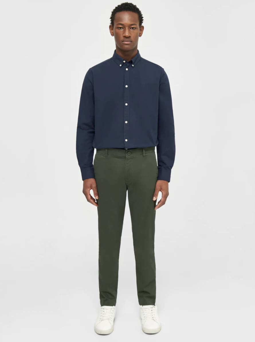 Knowledge Cotton Apparel  1070016 Luca Slim Twill Chino Pants Forrest Night