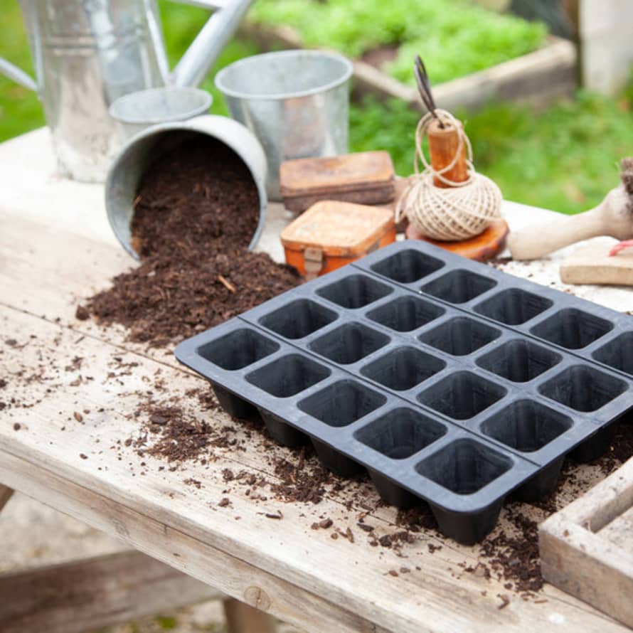 Wildlife World 20 Cell Natural Rubber Seed Tray