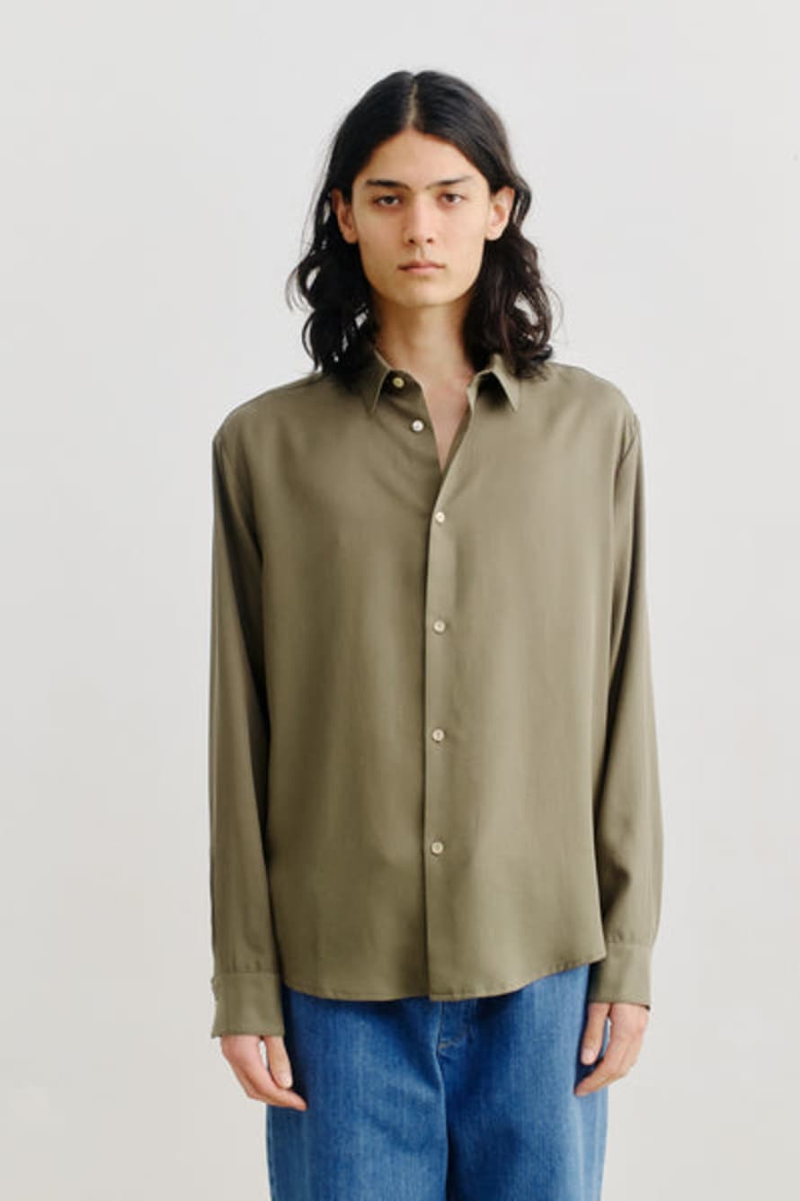 A KIND OF GUISE Fulvio Shirt Melted Sage
