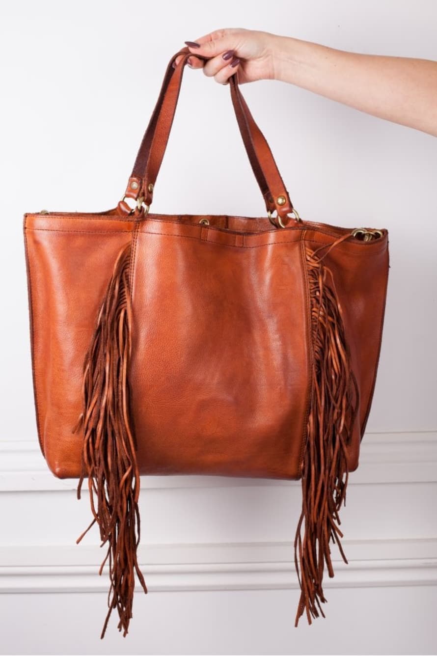 Campomaggi Shopping Bag Cowhide With Fringe In Cognac