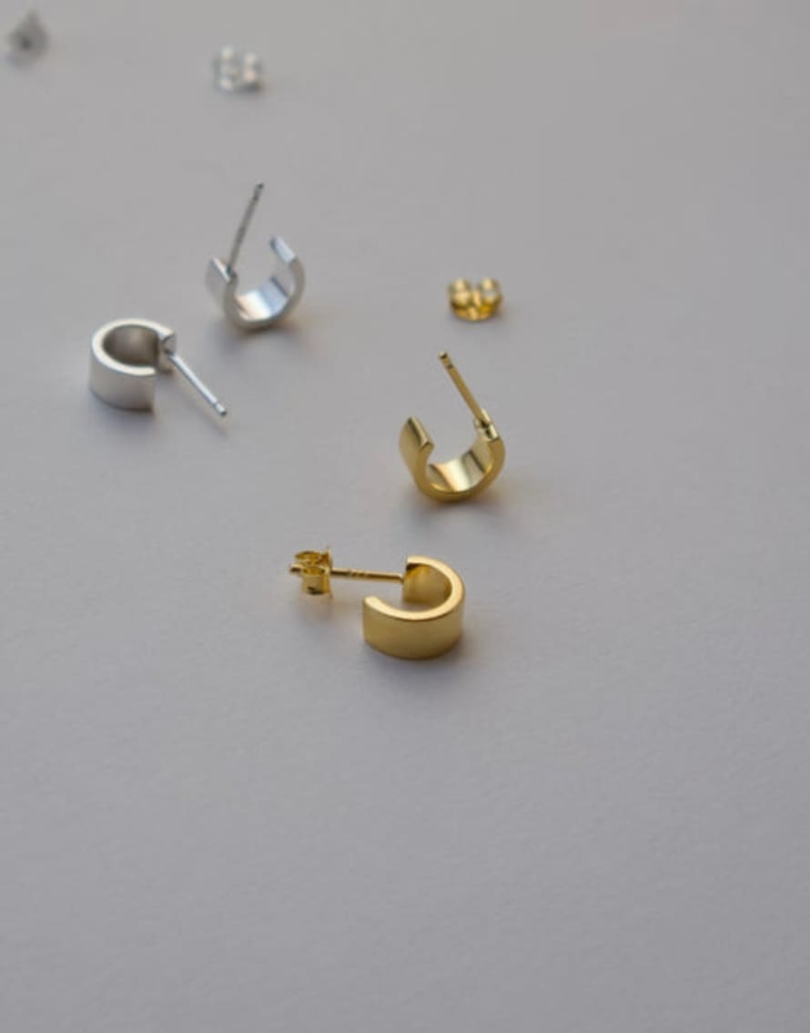 Spoiled Life Lines And Current ‘dana’ Cuff Band Earrings - Gold Plated