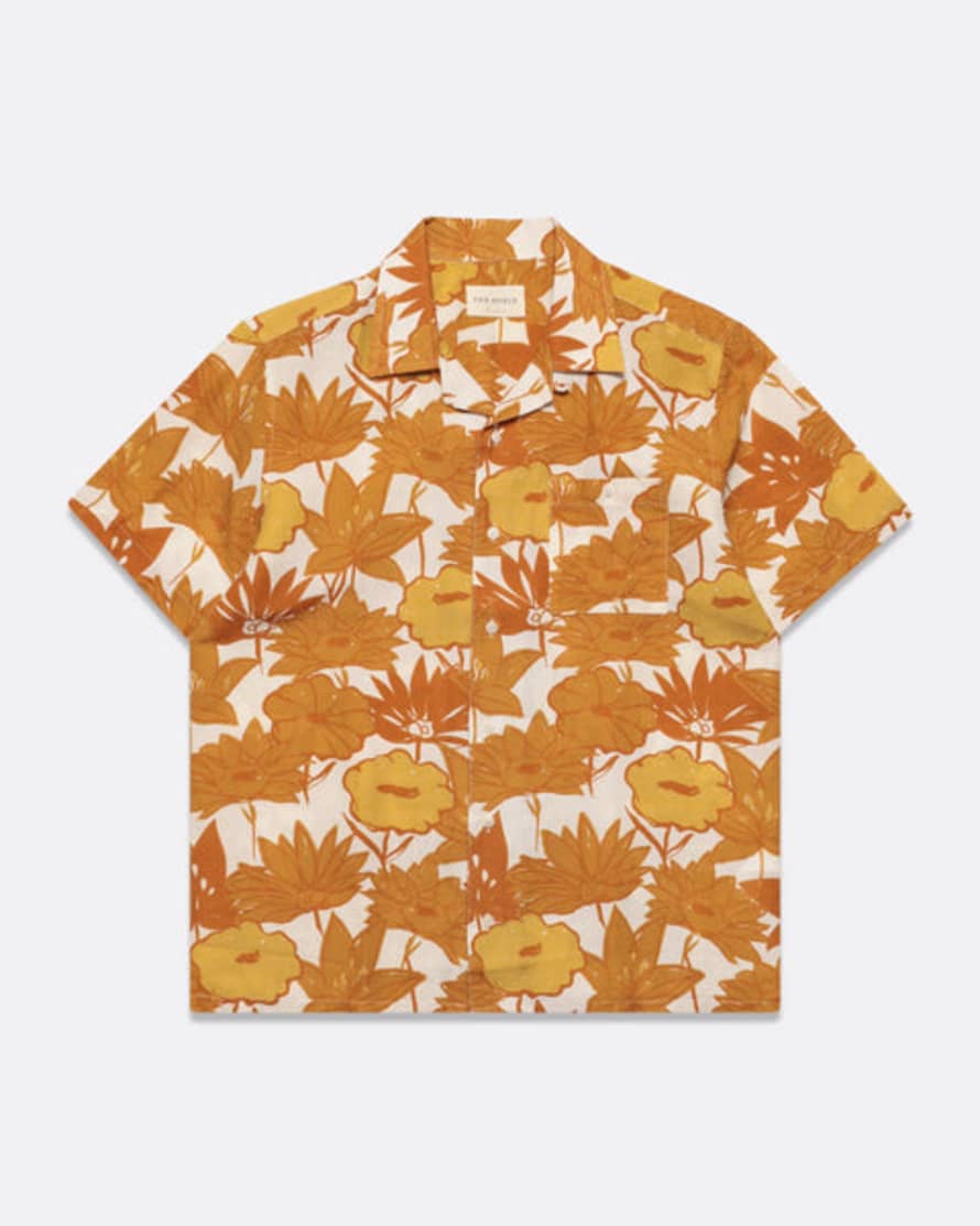Far Afield Afs805 Selleck Ss Shirt Flower Collage Print In Honey Gold