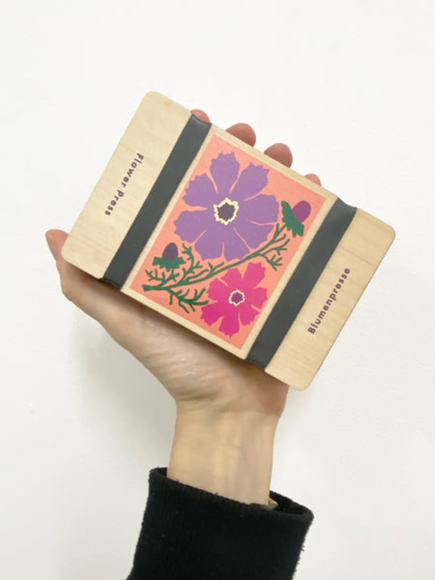 Studio Wald Pocket Flower Press - Cosmos
