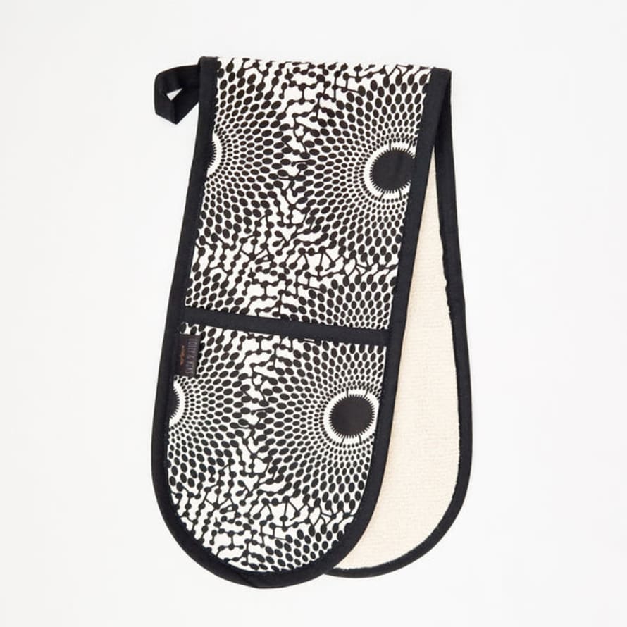 Lolly  &  Kiks Oven Gloves - Black And White