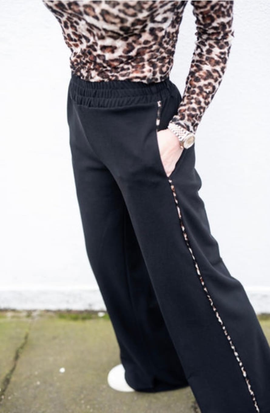 Libby Loves Sunny Trousers - Black
