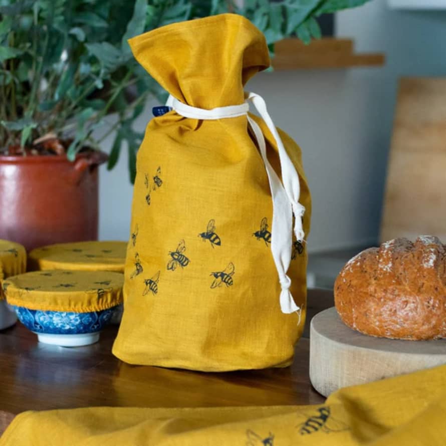 Helen Round Linen Bread Bag - Bee Design