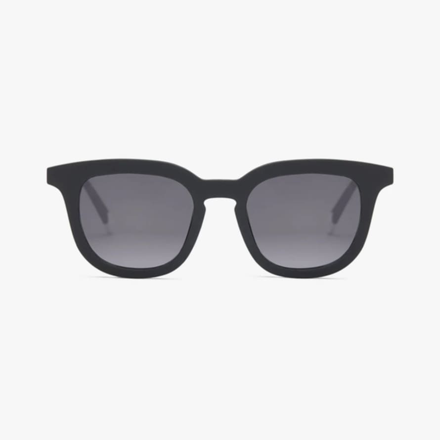 Barner | Osterbro | Sunglasses | Black Noir