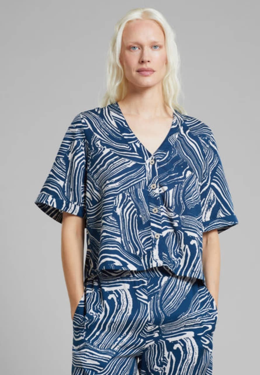 dedicated Odense Blouse Clay Swirl Blue