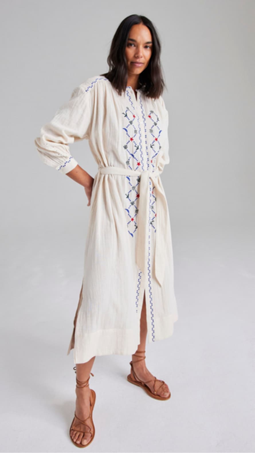 Cape Cove Coves Embroidered Dress 