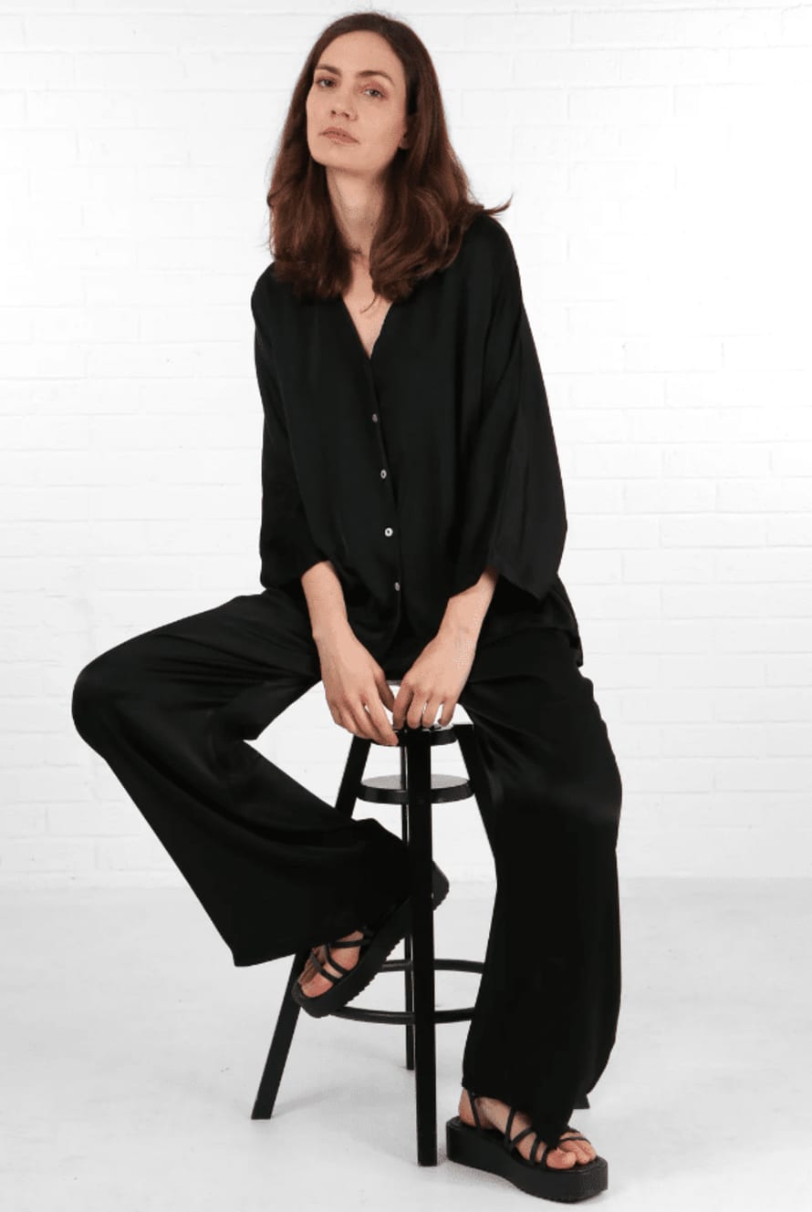 MSH Oversized Button Down Silk Textured Blouse In Black