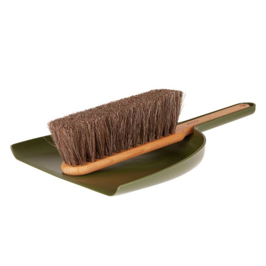 Iris Hantverk Dustpan + Brush Set | Moss Green