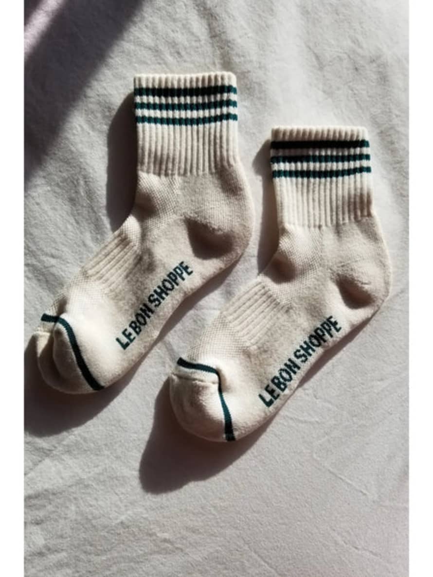 Le Bon Shoppe Girlfriend Socks In Egret