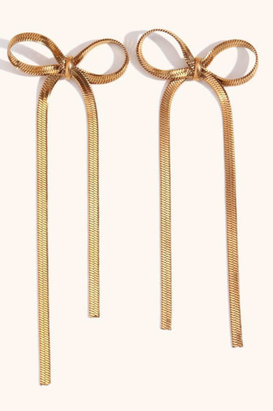 White Leaf White Flat Chain Gold Bow Earrings
