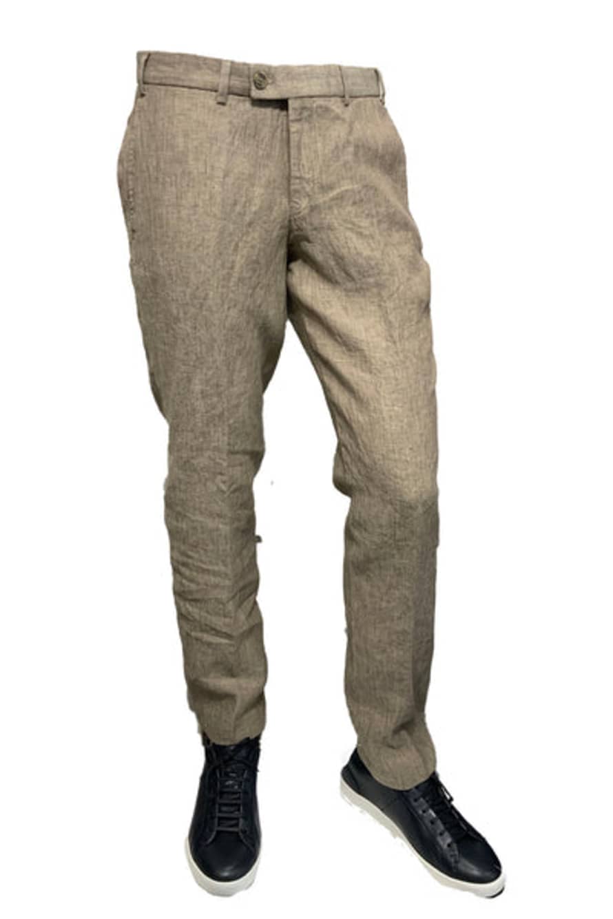 HILTL - Tarent Slim Fit Linen Trousers In Dark Beige 53355/53600 33