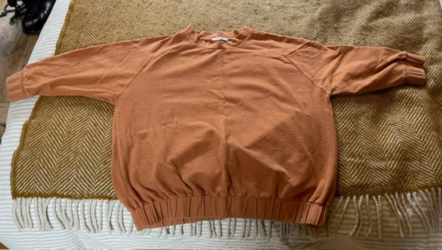 Beaumont Organic Gail Organic Cotton Sweatshirt In Camel Size S