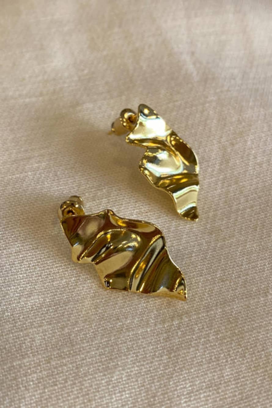 White Leaf White Wave Gold Plate Earrings