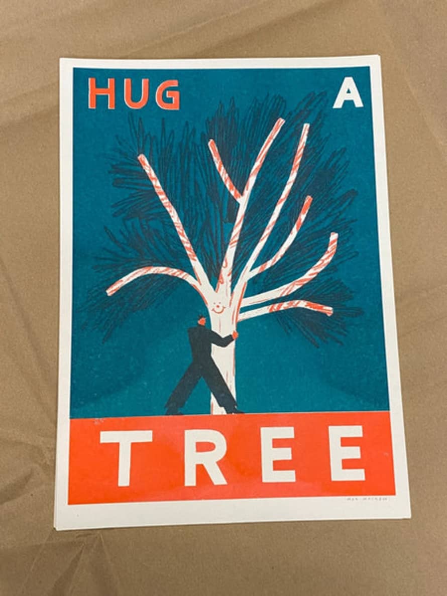 Max Machen Hug A Tree