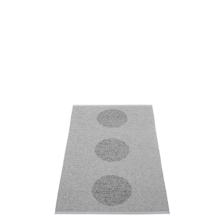 Pappelina Pappelina Vera 2.0 Design Washable Biovyn Sustainable Floor Or Runner Rug 70x120cm Grey/granit Metallic