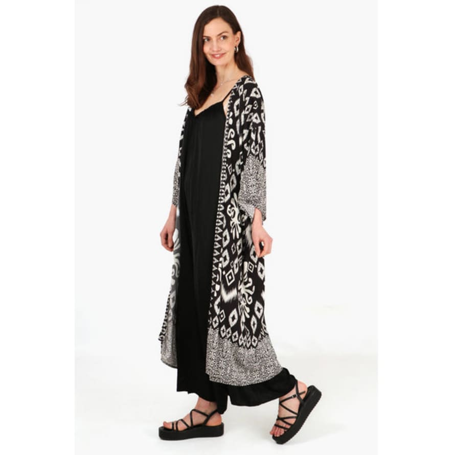 livs Kimono - Long Ikat Print, Black & White