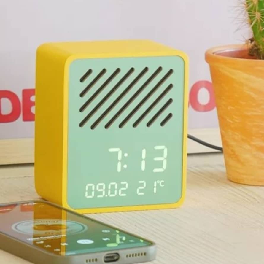 Steepletone Rise Play Alarm Clock Yellow Green