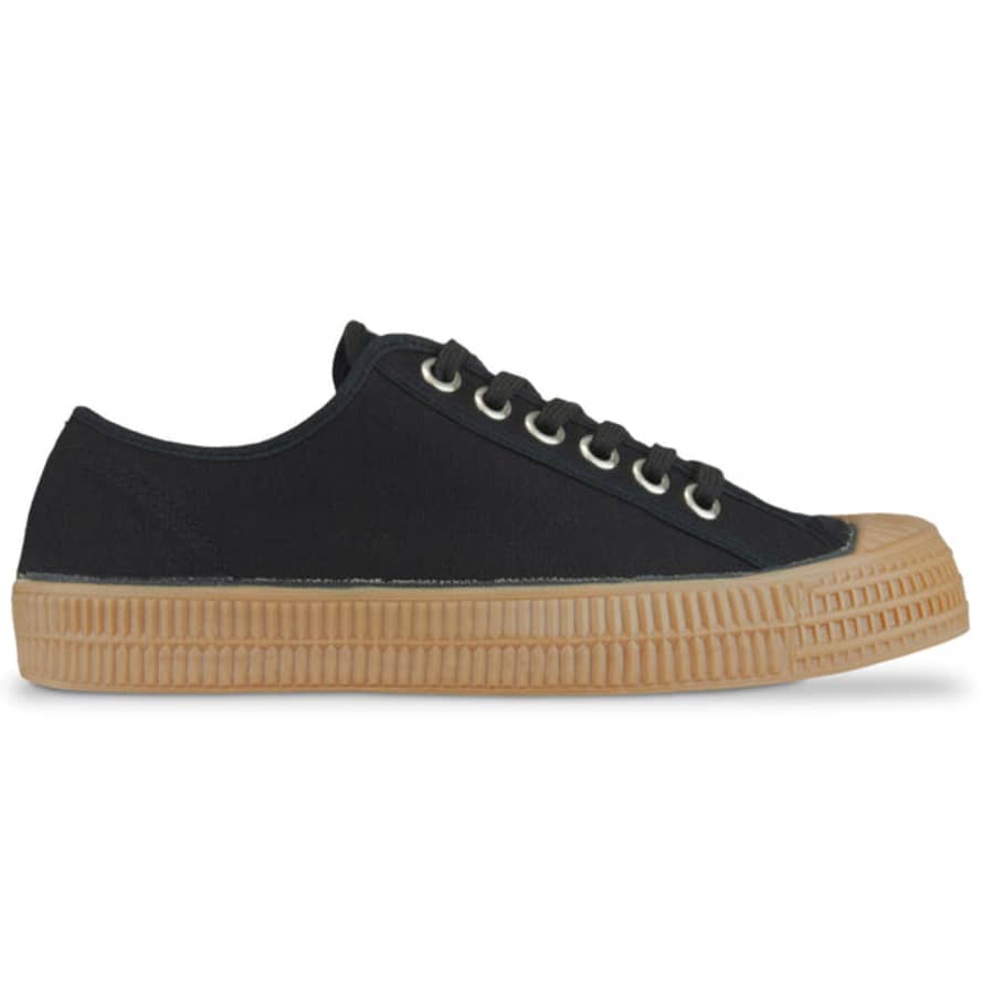 Novesta Star Master Trainers - Black/transparent Gum