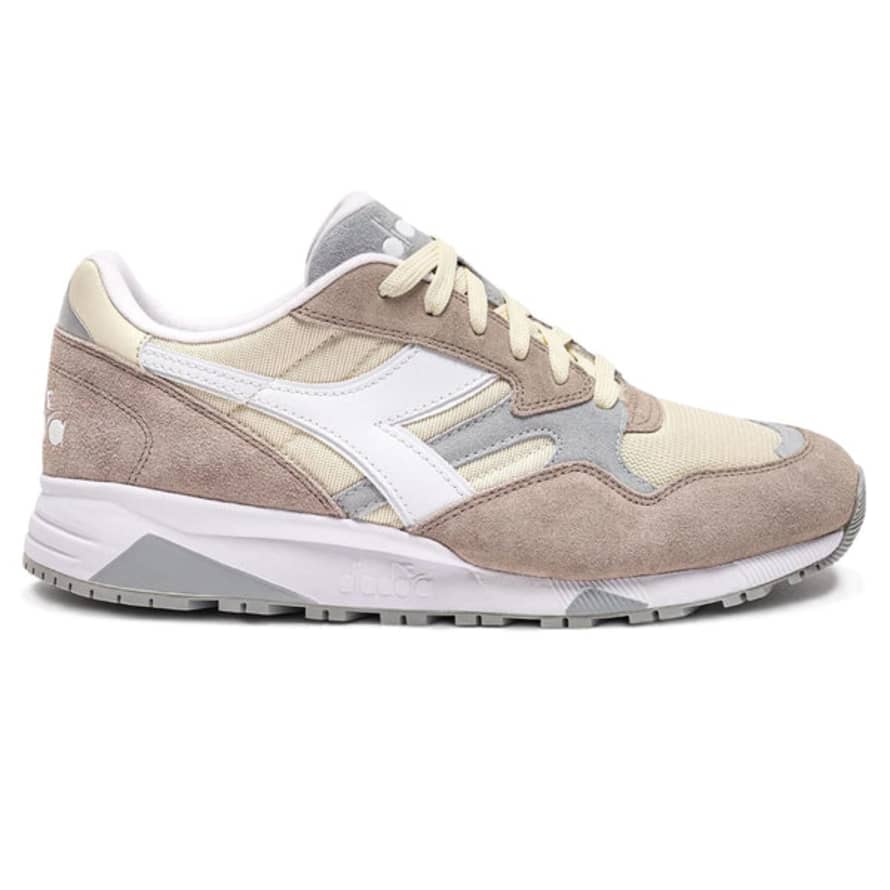 Diadora N902 Trainers - Coffee Bean/cloud Cream