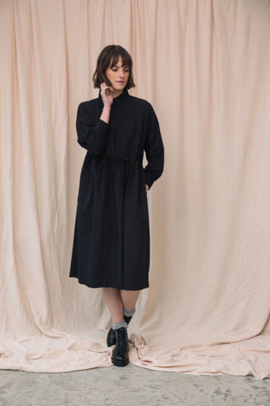 Beaumont Organic Umi Organic Cotton Poplin Dress In Black