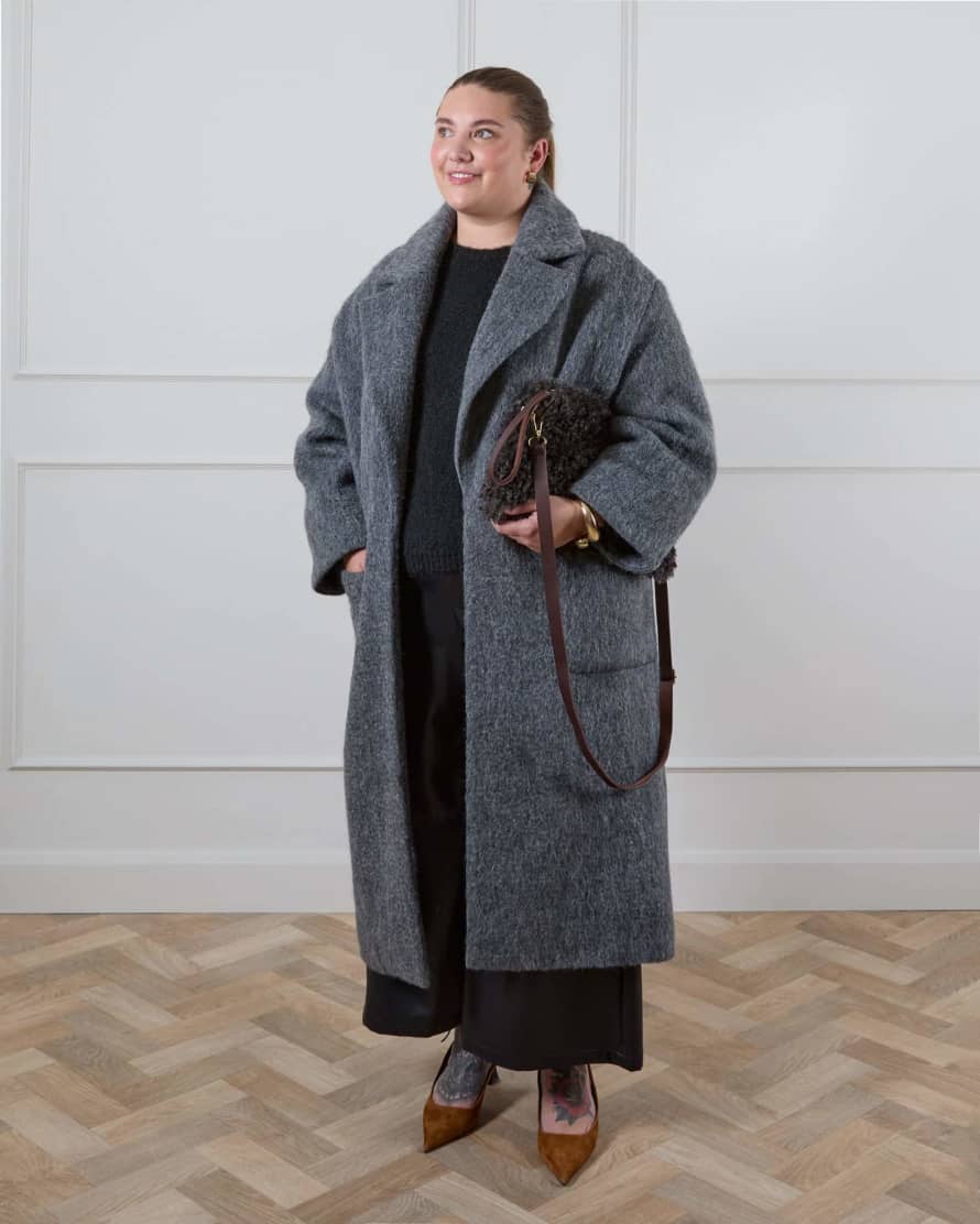 Chalk Sienna Coat Charcoal