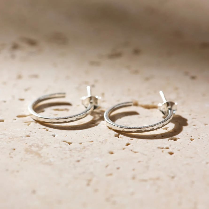 Aquila Extra Small Hammered Silver Hoops