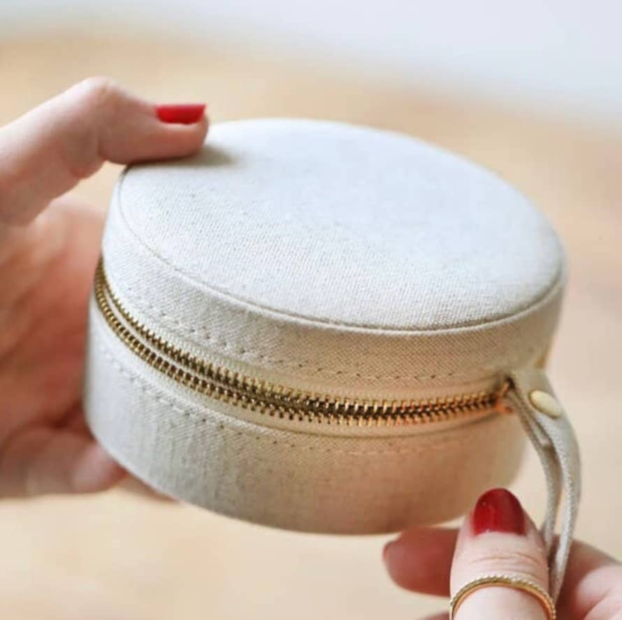 Lisa angel jewellery Round Natural Linen Jewellery Case